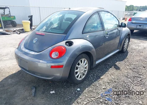 2006 Volkswagen New Beetle 2.5L Option Package 1 из США, поврежденный, VIN 3VWRW31C66M416802